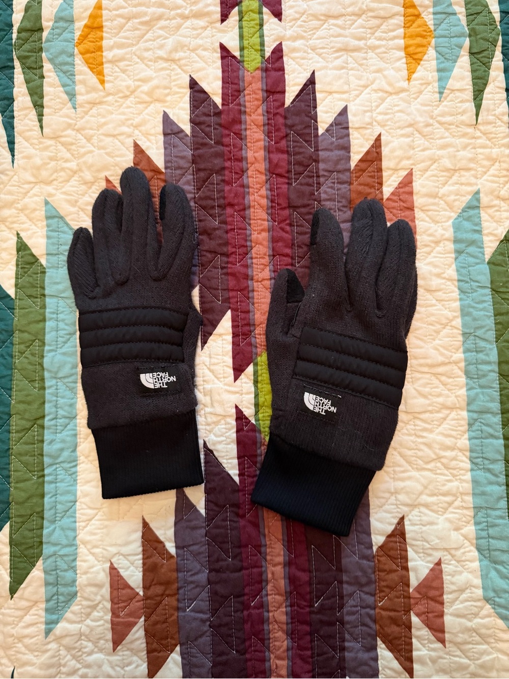 The North Face Black Quilted Insulated Gloves